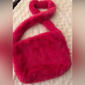 Hot pink shoulder bag